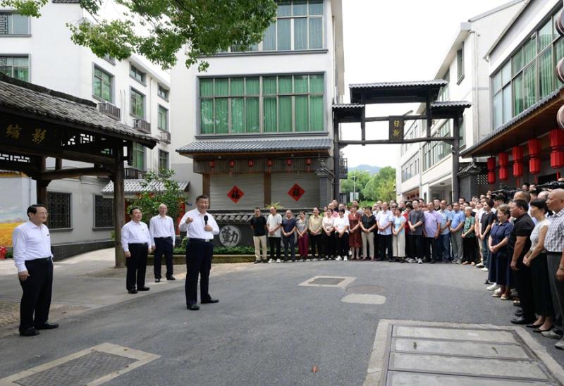 习近平在浙江金华市考察调研(图3)