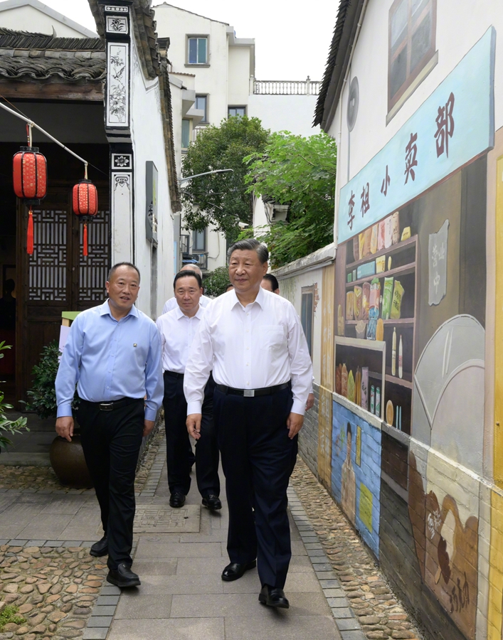 习近平在浙江金华市考察调研(图2)