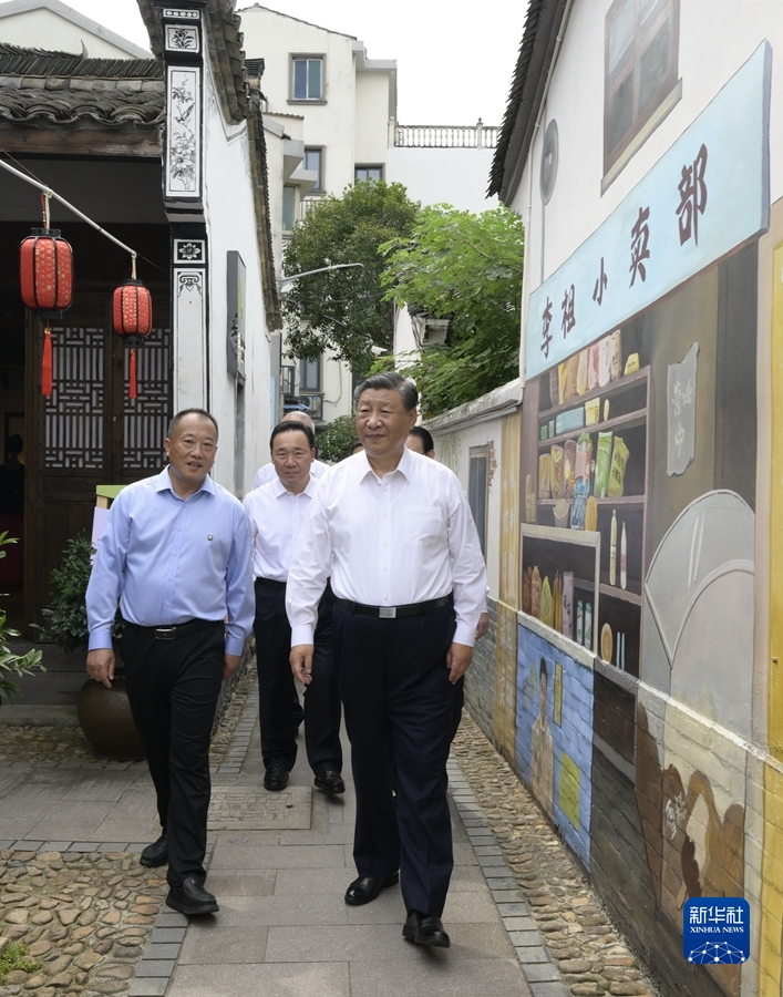 习近平在浙江考察时强调 始终干在实处走在前列勇立潮头 奋力谱写中国式现代化浙江新篇章 返京途中在山东枣庄考察(图2)