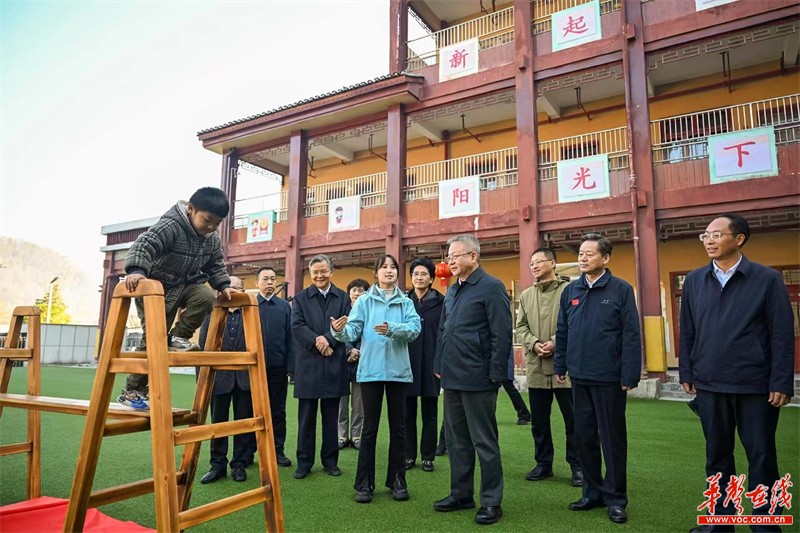 沈晓明在湘西州调研：把高质量发展这一根本要求落到实处(图4)