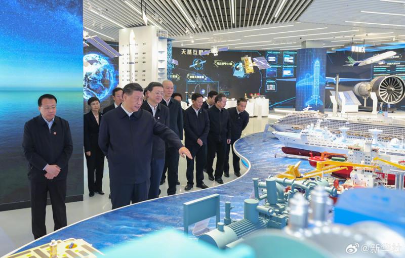 习近平在上海考察调研(图6)