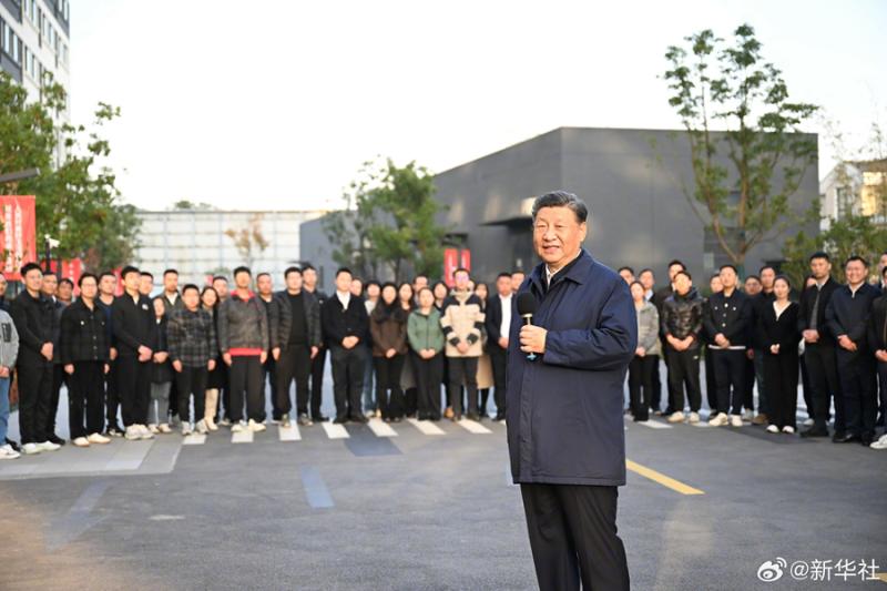 习近平在上海考察调研(图13)