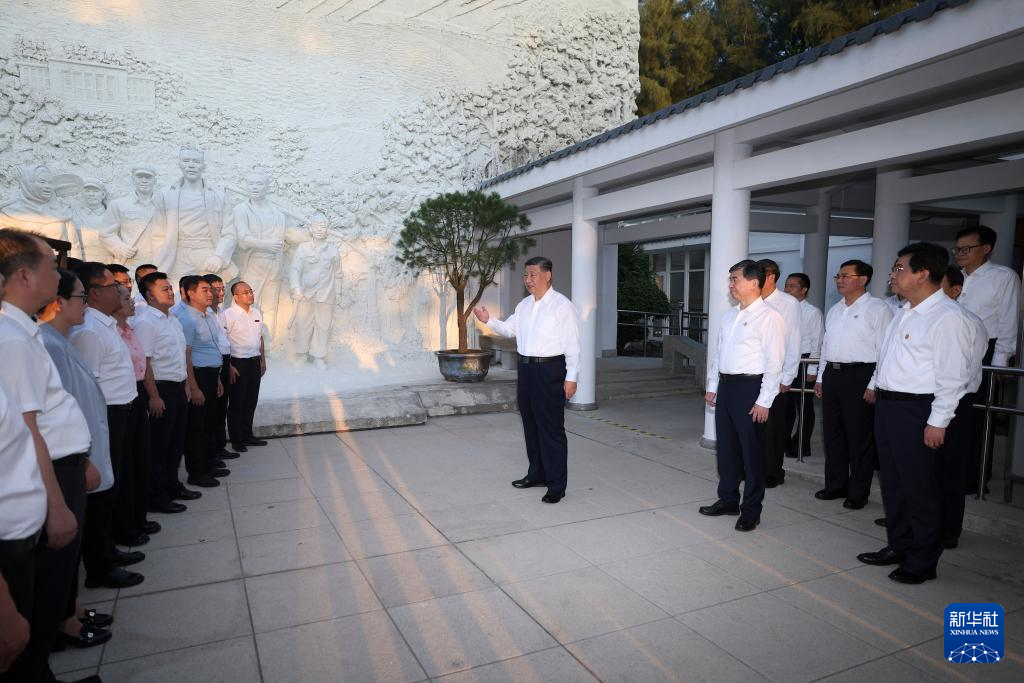 习近平在福建考察时强调 扭住目标不放松 一张蓝图绘到底 在中国式现代化建设中奋勇争先(图9)