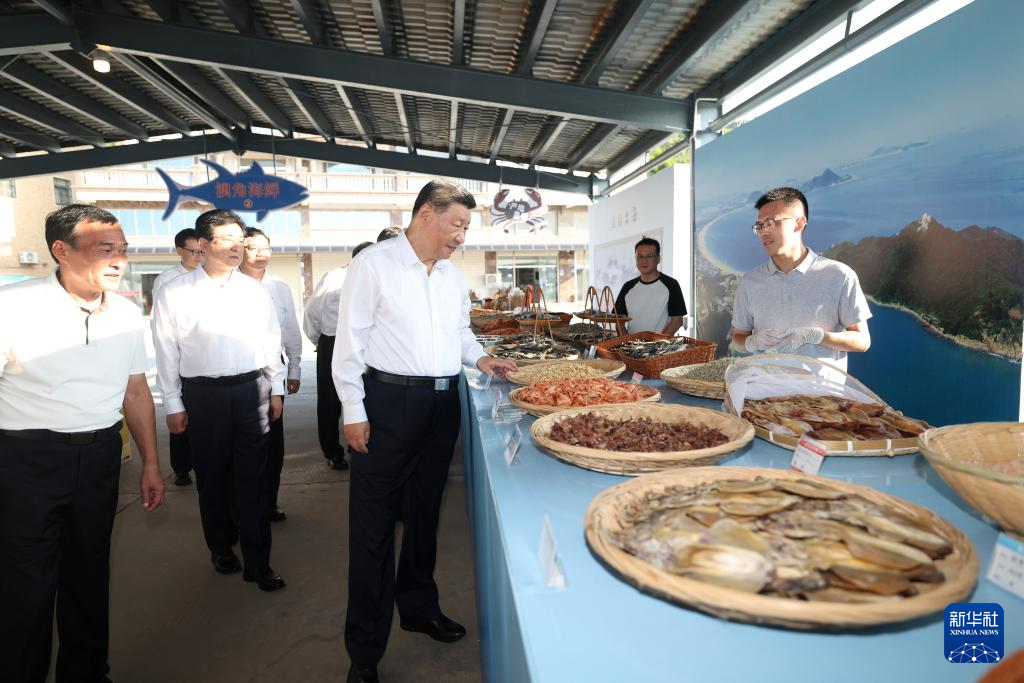 习近平在福建考察时强调 扭住目标不放松 一张蓝图绘到底 在中国式现代化建设中奋勇争先(图4)
