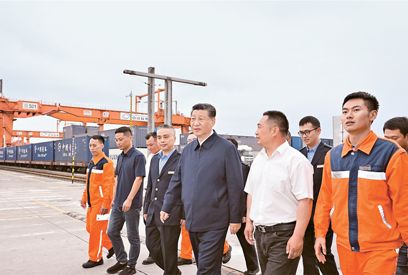 《求是》杂志发表习近平总书记重要文章《促进高质量充分就业》(图3)
