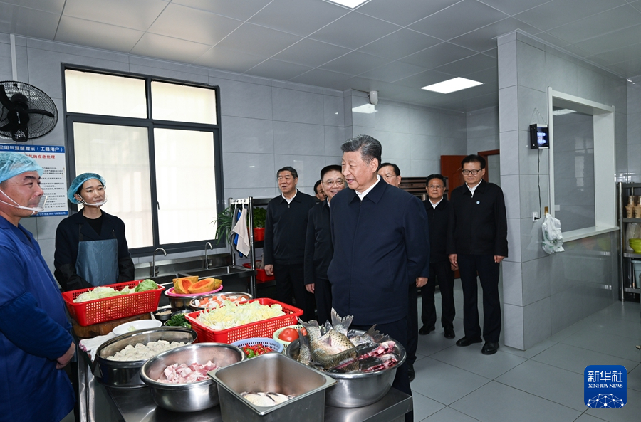 习近平在湖北考察时强调 鼓足干劲奋发进取 久久为功善作善成 奋力谱写中国式现代化湖北篇章(图6)