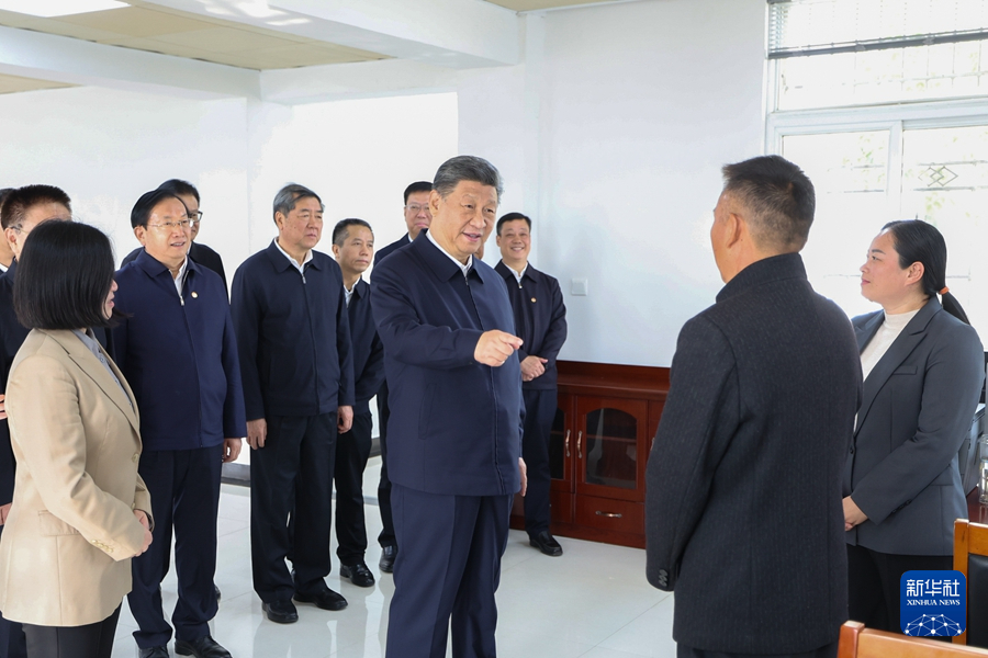 习近平在湖北考察时强调 鼓足干劲奋发进取 久久为功善作善成 奋力谱写中国式现代化湖北篇章(图7)