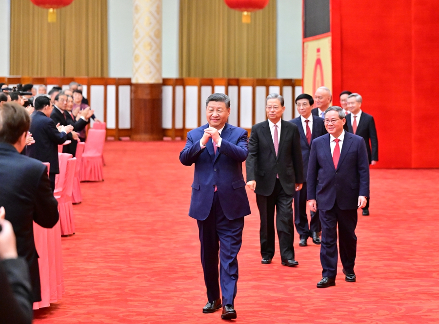 中共中央国务院举行春节团拜会 习近平发表讲话(图5)