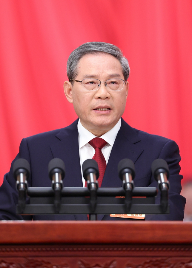 十四届全国人大三次会议在京开幕 习近平等在主席台就座(图4)