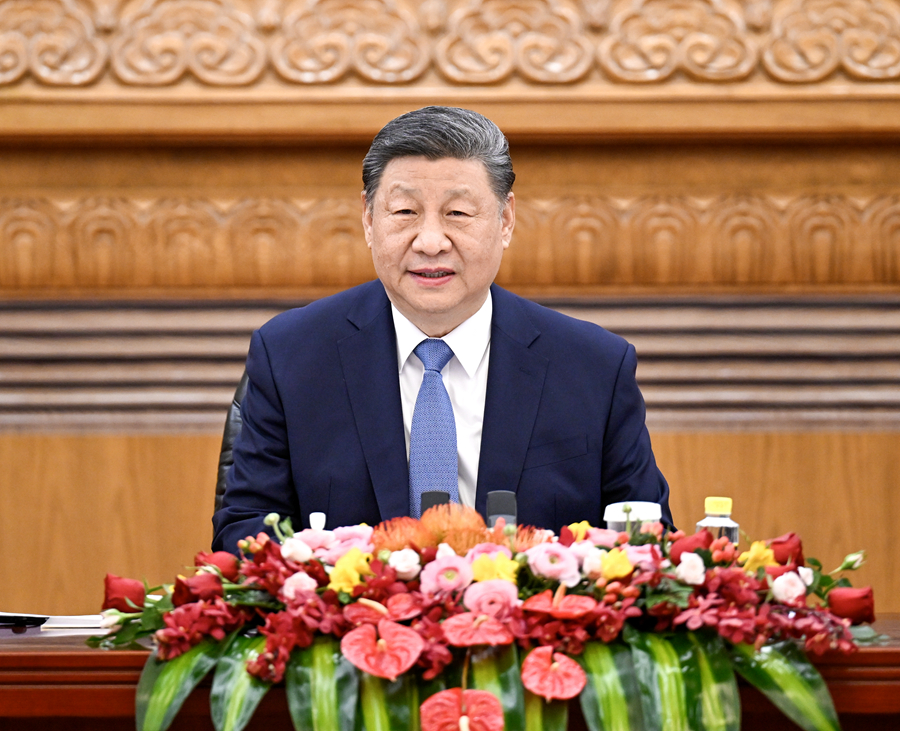 习近平会见国际工商界代表(图1)