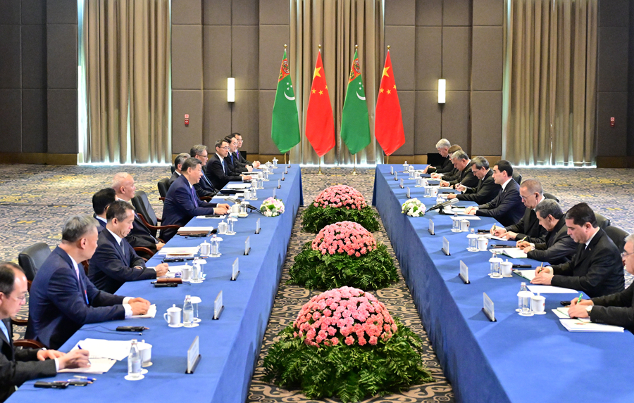 习近平会见土库曼斯坦总统别尔德穆哈梅多夫(图2)