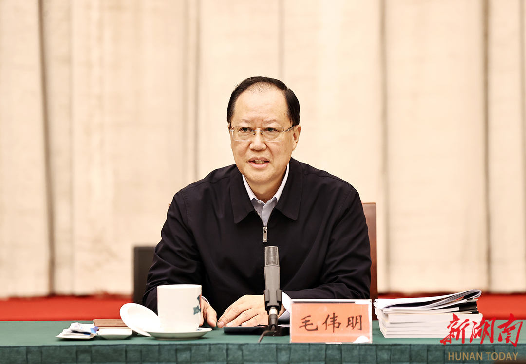 沈晓明主持召开各民主党派省委会、省工商联和无党派人士座谈会(图3)