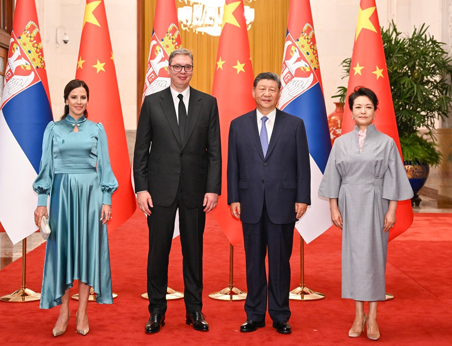 习近平同塞尔维亚总统武契奇会谈(图1)
