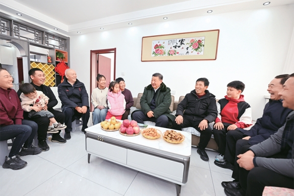 《求是》杂志发表习近平总书记重要文章《注重家庭，注重家教，注重家风》