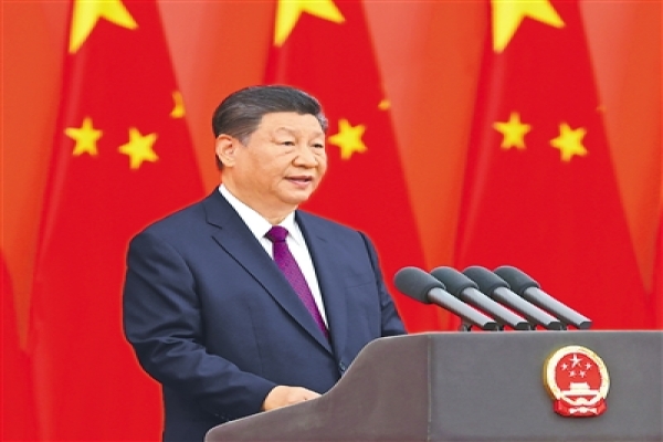 中华人民共和国国家勋章和国家荣誉称号颁授仪式在京隆重举行 习近平向国家勋章和国家荣誉称号获得者颁授勋章奖章并发表重要讲话