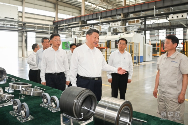 习近平在河南洛阳市考察调研