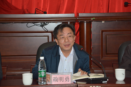 湖南省社会科学院举行《张萍自传》出版发布暨座谈会(图2)