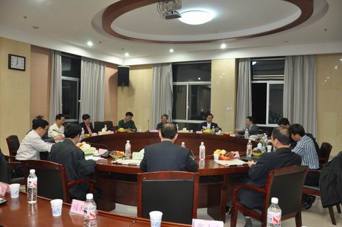 省长助理、省财政厅厅长李友志一行来我院检查指导工作(图2)