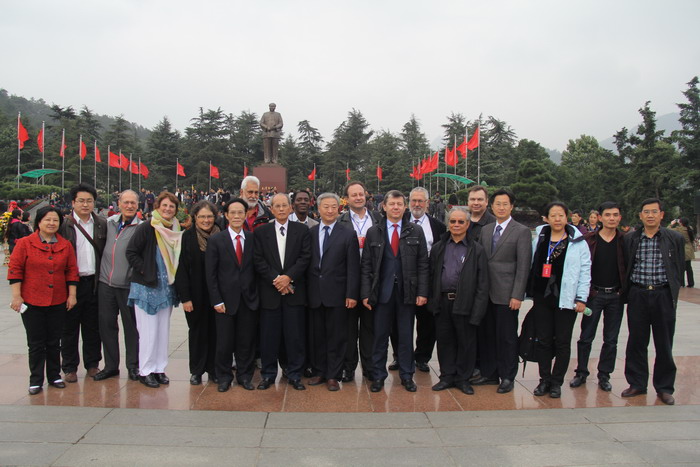首届世界社会主义建设国际学术研讨会在湘召开(图8)