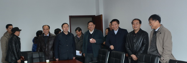 院领导新春走访慰问全院职工(图3)